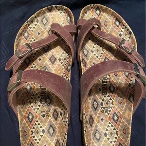 Birkenstock’s size 41